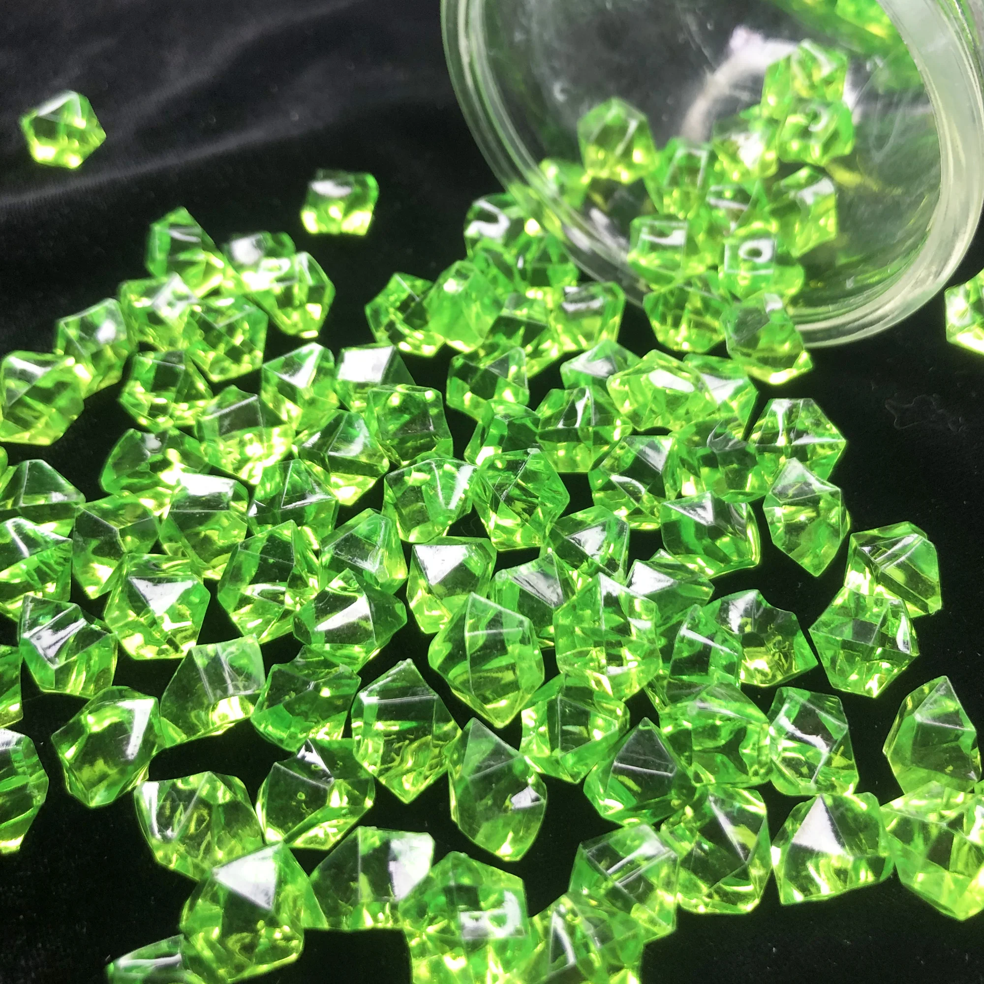100Pcs Acrylic Stones Crystal  - Marine Aquarium Cube avis et prix